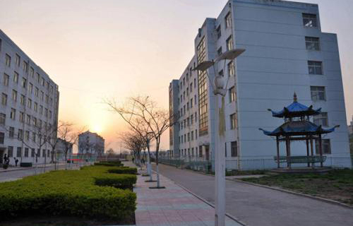 淄博市淄川第二職業(yè)中專學(xué)校