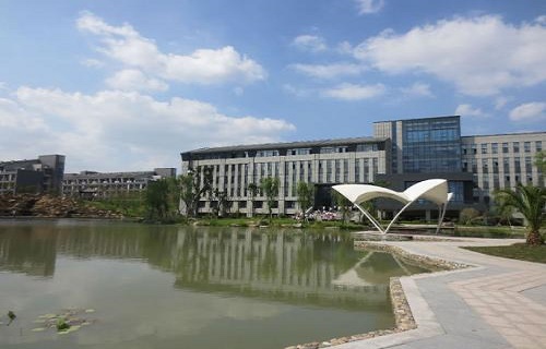 靈武市職業教育中心